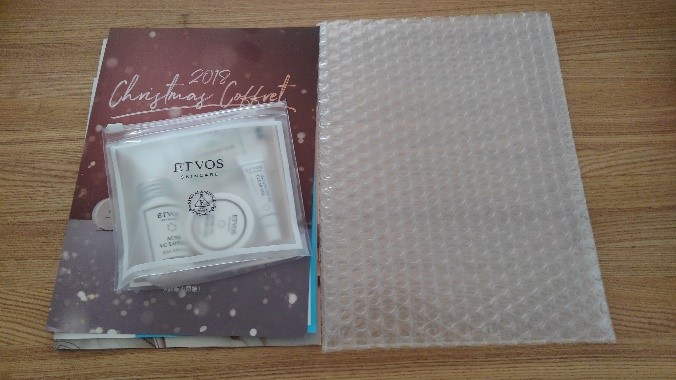 エトヴォスの口コミ ファンデや化粧水等でヤバ過ぎる悪い評判はある